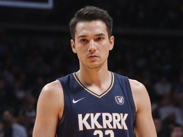 开云体育_ NBA全明星赛的个人魅力：谁是最受欢迎的球员？，nba全明星哪天开打