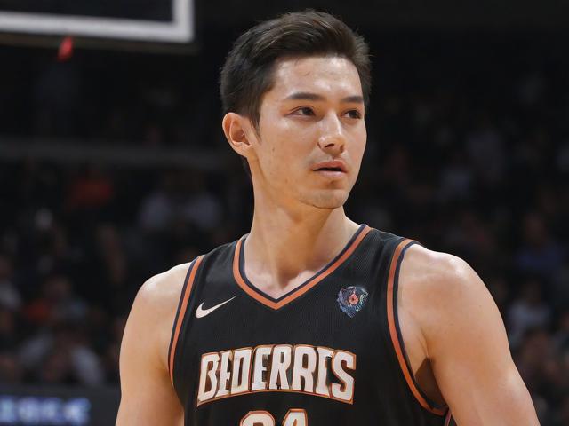 开云体育_ NBA新赛季的期待：谁将成为黑马球队？，2021赛季nba开拓者赛程表