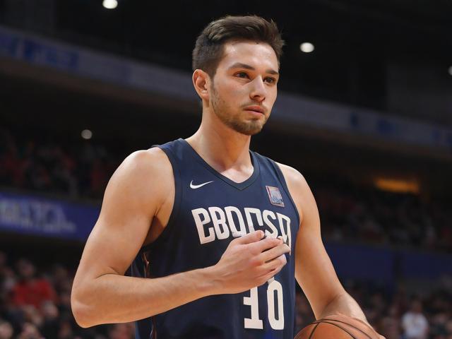 开云体育_ NBA的心理健康倡导：如何支持球员？，nba有心理疾病的球员