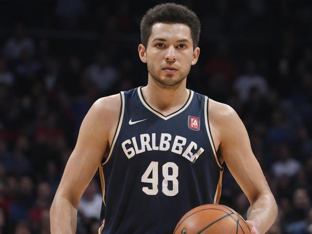 开云体育_ NBA的技术革命：如何影响比赛的节奏？，nba球星技术